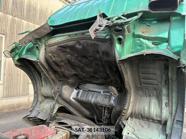 Hino DUTRO 2015-12 8006950-18