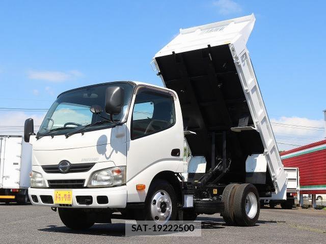 Hino DUTRO 2012-08 8009568-0