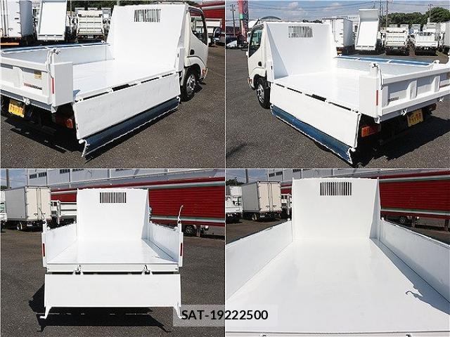 Hino DUTRO 2012-08 8009568-4