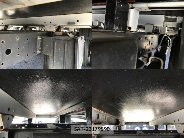 Hino DUTRO 2019-08 8011059-11