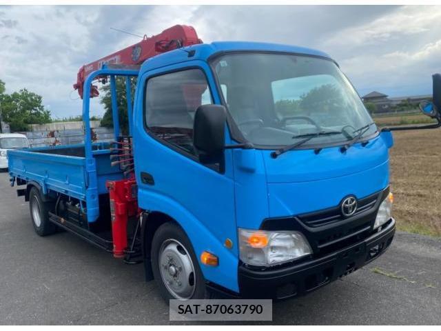 Toyota DYNA TRUCK 2014-09 8007182-11