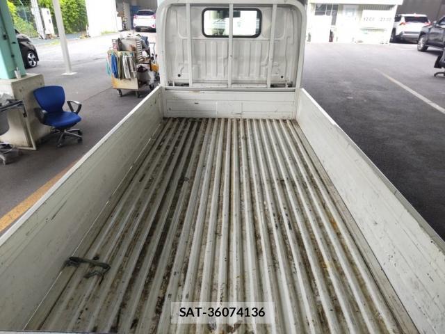 Toyota DYNA TRUCK 2022-07 8008856-2