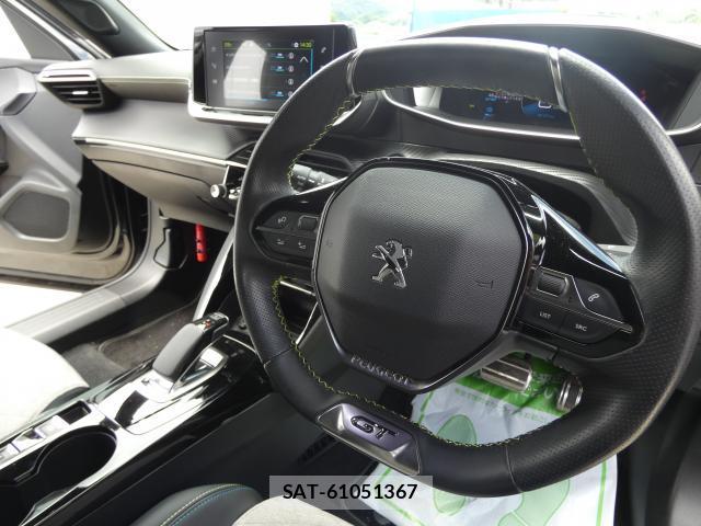 Peugeot 2008 2020-11 8008759-17