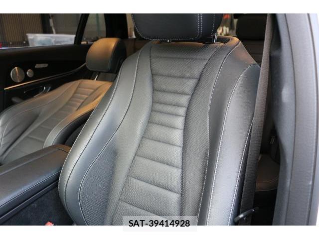 Mercedes Benz E-CLASS 2021-09 8005247-5