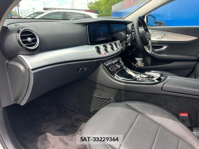 Mercedes Benz E-CLASS 2018-03 8006864-17