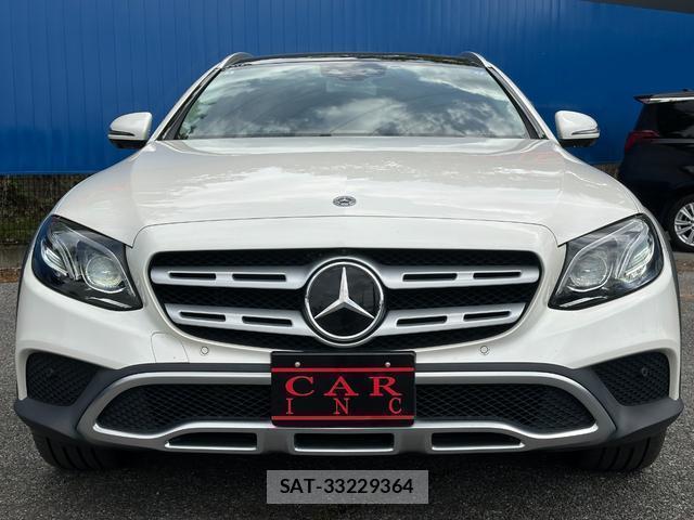 Mercedes Benz E-CLASS 2018-03 8006864-8