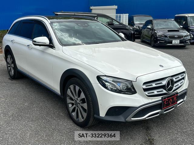 Mercedes Benz E-CLASS 2018-03 8006864-9