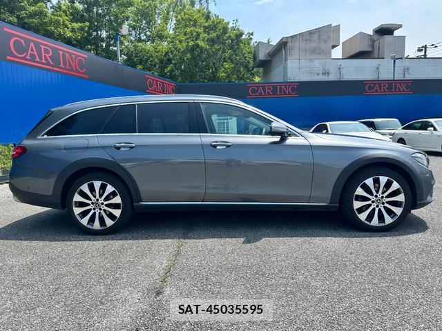 Mercedes Benz E-CLASS 2018-03 8006866-13