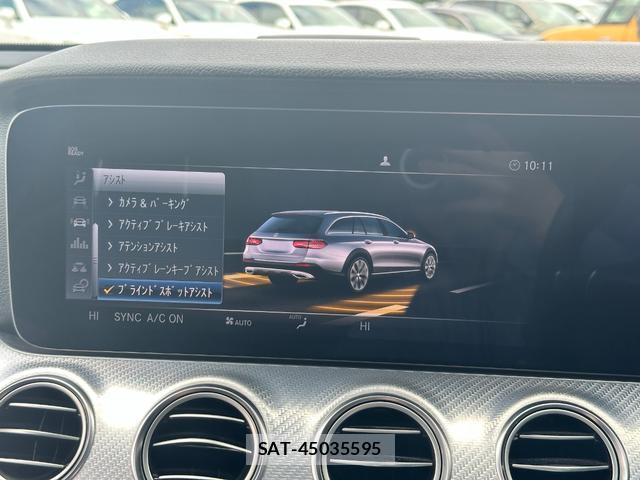 Mercedes Benz E-CLASS 2018-03 8006866-4
