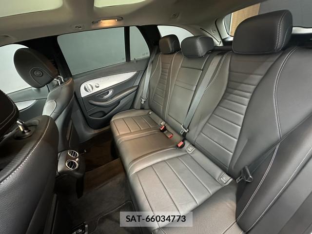 Mercedes Benz E-CLASS 2017-09 8010656-3
