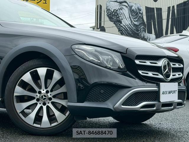 Mercedes Benz E-CLASS 2018-12 8011879-4
