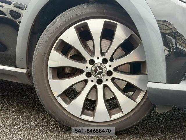 Mercedes Benz E-CLASS 2018-12 8011879-5