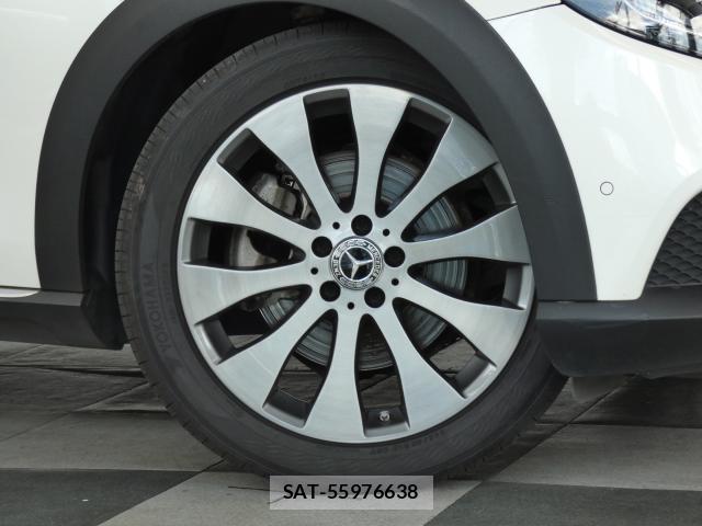 Mercedes Benz E-CLASS 2019-07 8011887-4