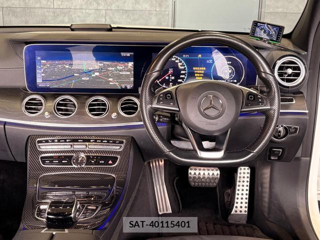 Mercedes Benz E-CLASS 2017-08 8003180-11