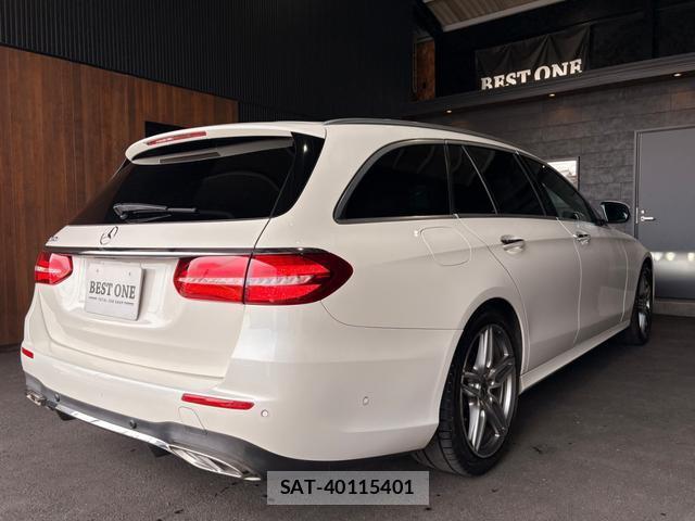 Mercedes Benz E-CLASS 2017-08 8003180-9