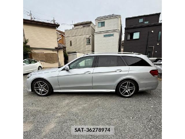 Mercedes Benz E-CLASS 2014-12 8003639-10