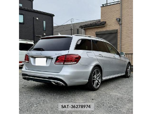 Mercedes Benz E-CLASS 2014-12 8003639-13