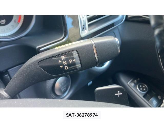 Mercedes Benz E-CLASS 2014-12 8003639-15