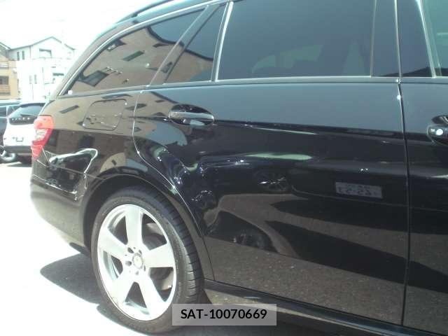 Mercedes Benz E-CLASS 2012-02 8003713-11