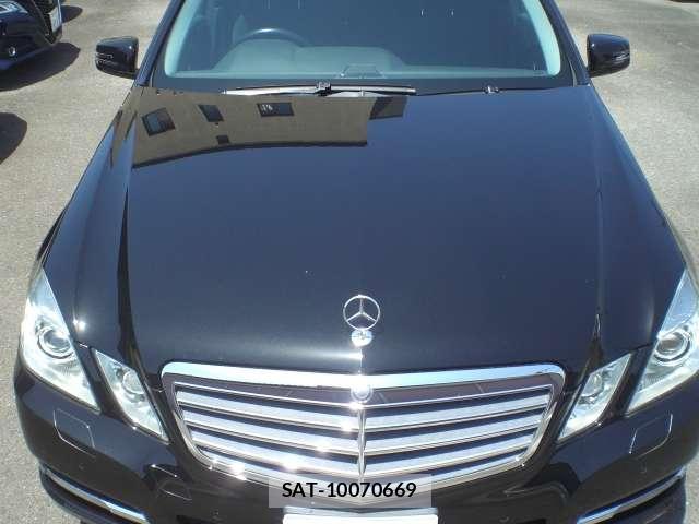 Mercedes Benz E-CLASS 2012-02 8003713-15