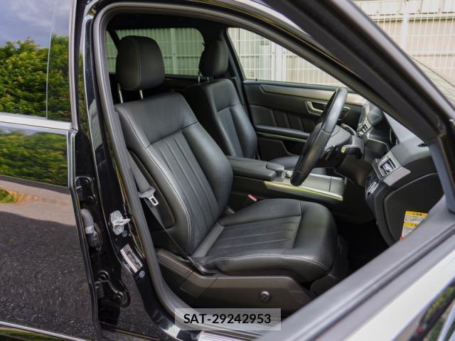 Mercedes Benz E-CLASS 2013-08 8004090-5