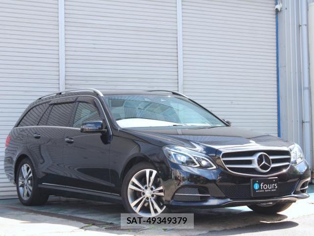 Mercedes Benz E-CLASS 2015-08 8004444-0