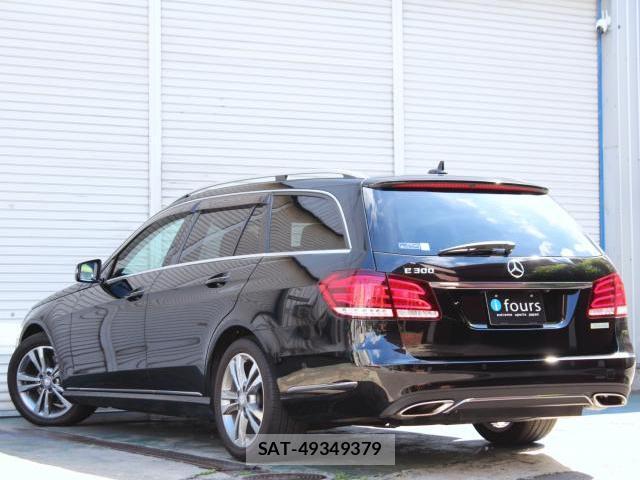 Mercedes Benz E-CLASS 2015-08 8004444-1
