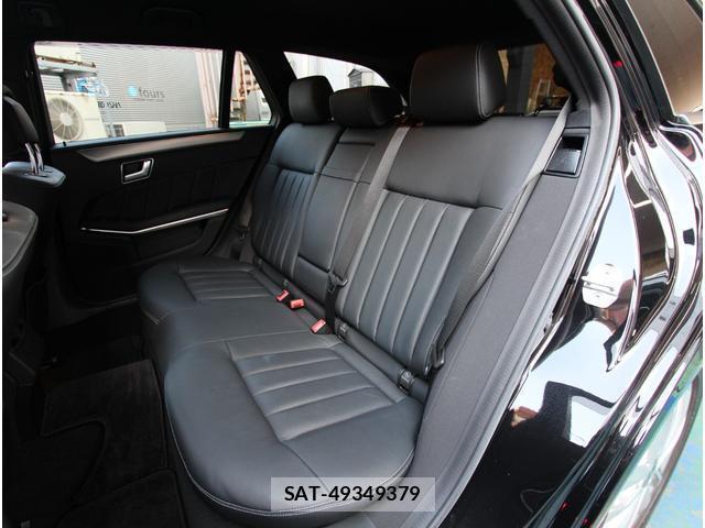 Mercedes Benz E-CLASS 2015-08 8004444-6