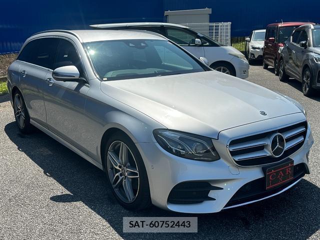 Mercedes Benz E-CLASS 2018-07 8006859-2