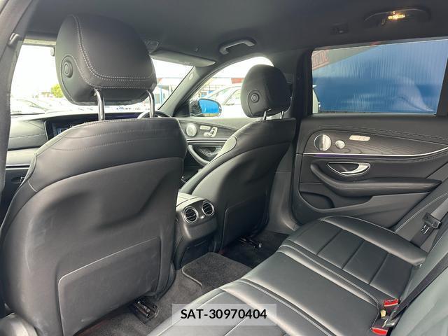 Mercedes Benz E-CLASS 2017-09 8006862-13