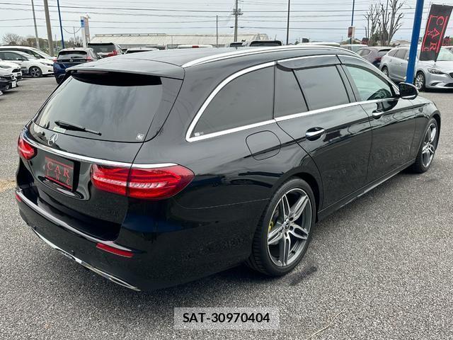 Mercedes Benz E-CLASS 2017-09 8006862-5