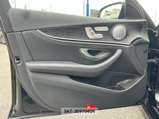 Mercedes Benz E-CLASS 2017-09 8006862-9