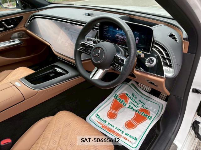 Mercedes Benz E-CLASS 2024-02 8007030-12