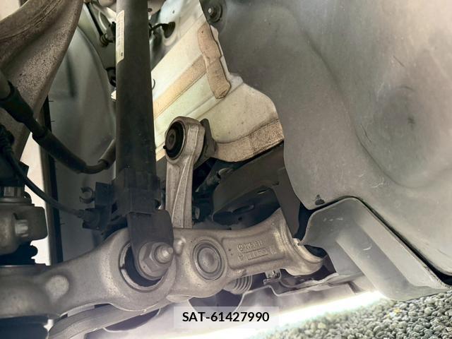 Mercedes Benz E-CLASS 2018-05 8007537-8