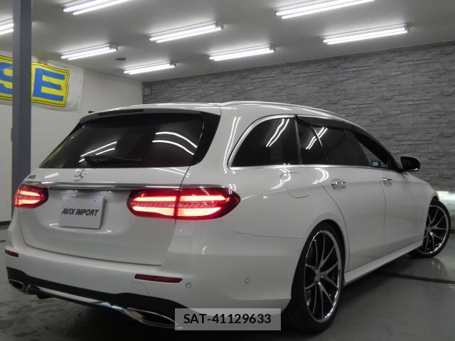 Mercedes Benz E-CLASS 2016-12 8008721-1