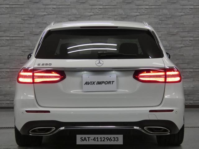 Mercedes Benz E-CLASS 2016-12 8008721-5
