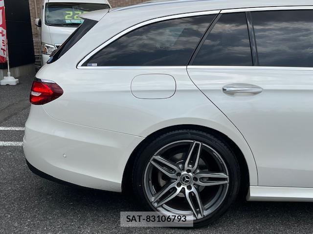 Mercedes Benz E-CLASS 2018-09 8008737-18