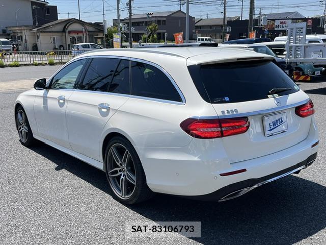 Mercedes Benz E-CLASS 2018-09 8008737-7