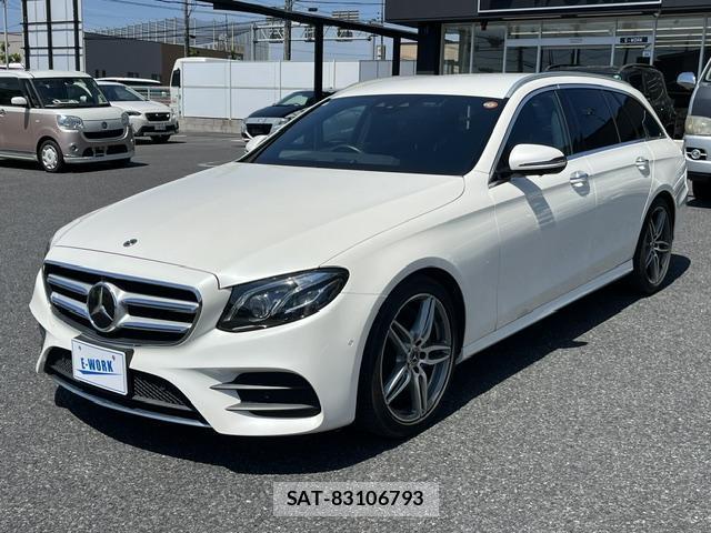 Mercedes Benz E-CLASS 2018-09 8008737-9