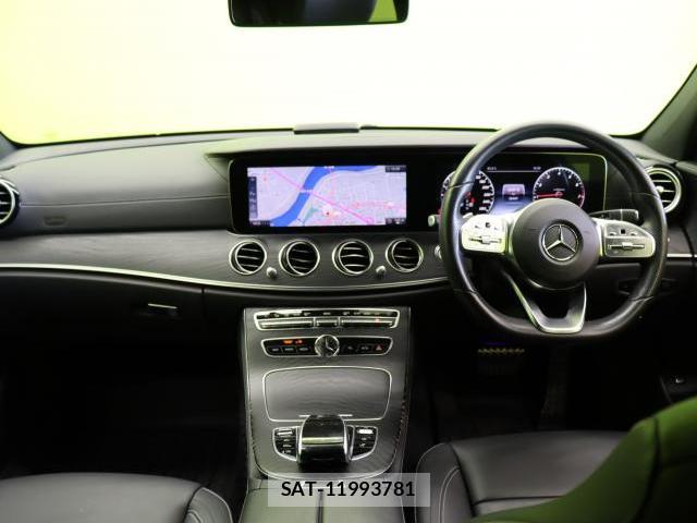 Mercedes Benz E-CLASS 2019-07 8008920-1