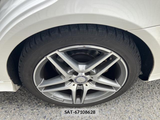 Mercedes Benz E-CLASS 2016-05 8008948-15