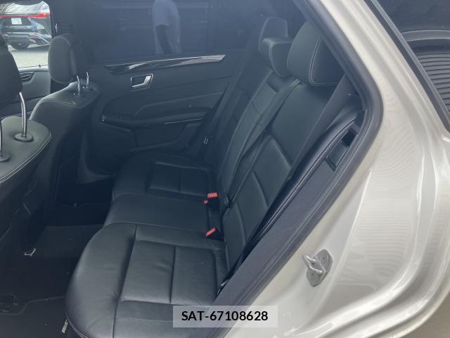 Mercedes Benz E-CLASS 2016-05 8008948-4