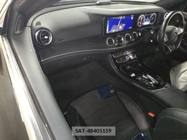Mercedes Benz E-CLASS 2017-01 8008987-2