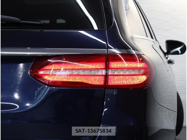 Mercedes Benz E-CLASS 2020-08 8009142-3