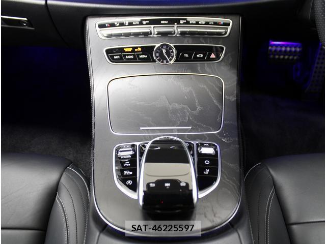 Mercedes Benz E-CLASS 2019-08 8009143-8