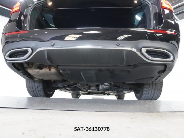 Mercedes Benz E-CLASS 2021-08 8009837-16
