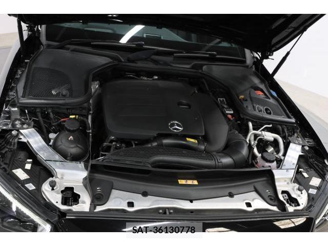 Mercedes Benz E-CLASS 2021-08 8009837-17