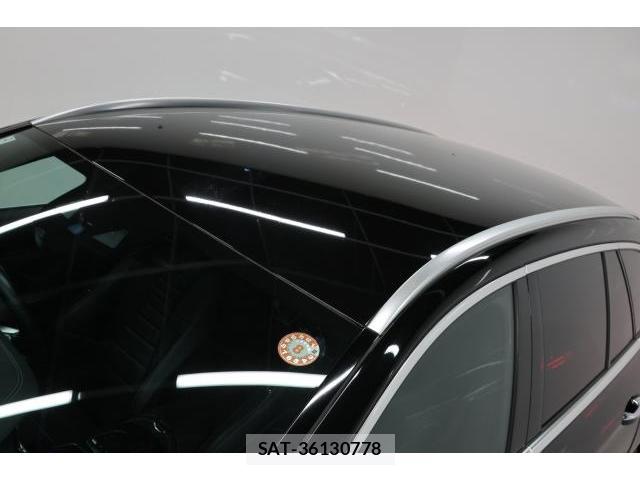 Mercedes Benz E-CLASS 2021-08 8009837-18
