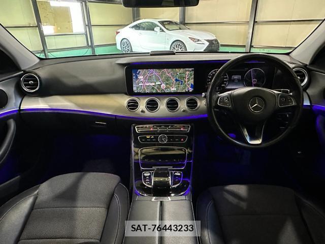Mercedes Benz E-CLASS 2017-02 8010002-2