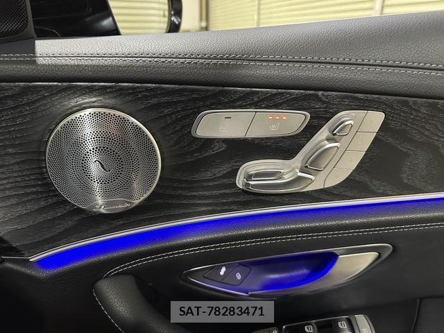 Mercedes Benz E-CLASS 2017-03 8010003-8